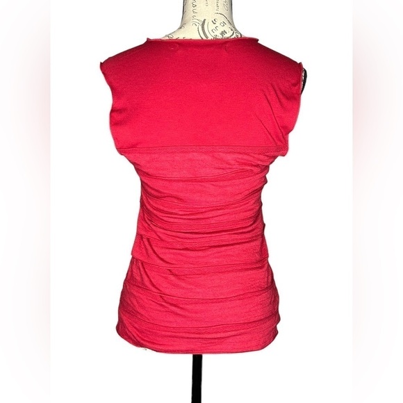 Max Studio Coral Stretchy layered Sleeveless top size Medium EUC - Picture 5 of 8